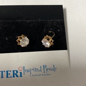 Two 10K Gold Jewelry  Dangle Earrings Marked Stamped